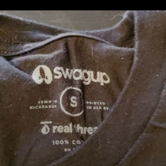 Black T-Shirt Poshmark Swag Small Top Tee Shirt Unisex Women Men Clothes - Picture 2 of 5